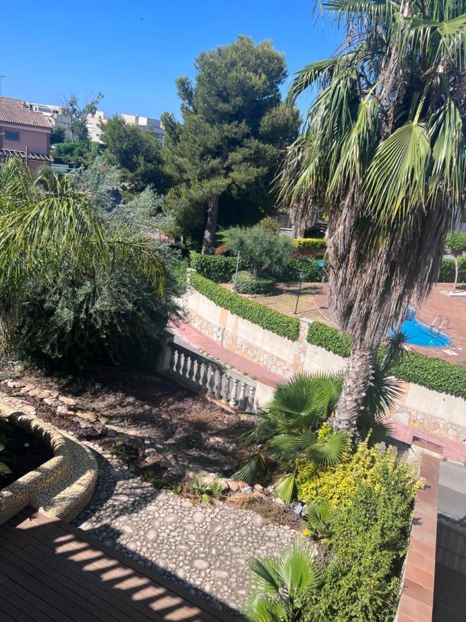 Willa Con Piscina El Vendrell Buitenkant foto